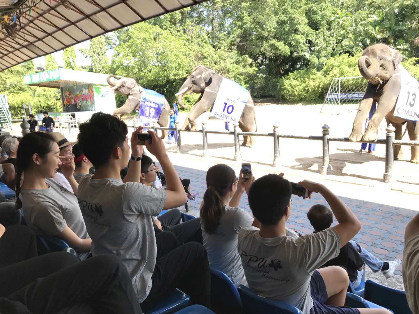 瑞嘉普大学组织中国留学新生参加课外拓展活动